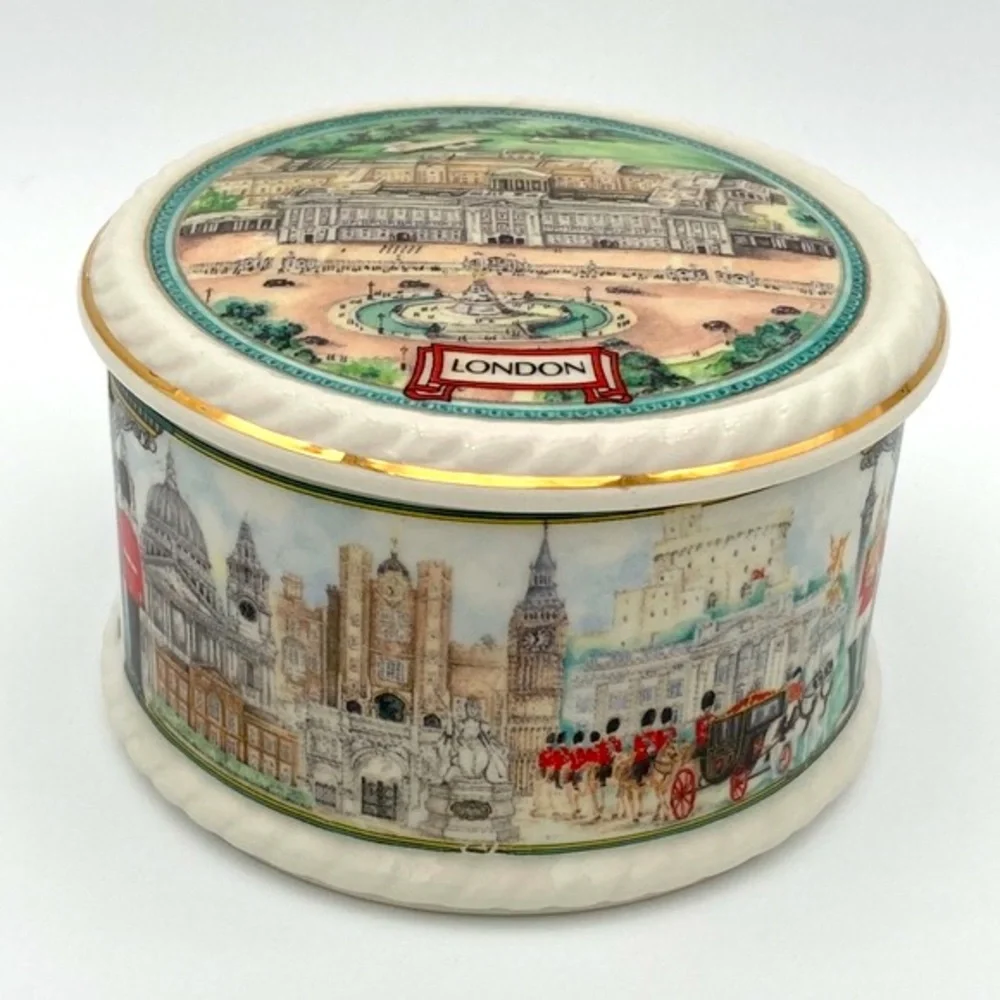 James Sadler Round Porcelain Lidded Trinket Box Horseguards